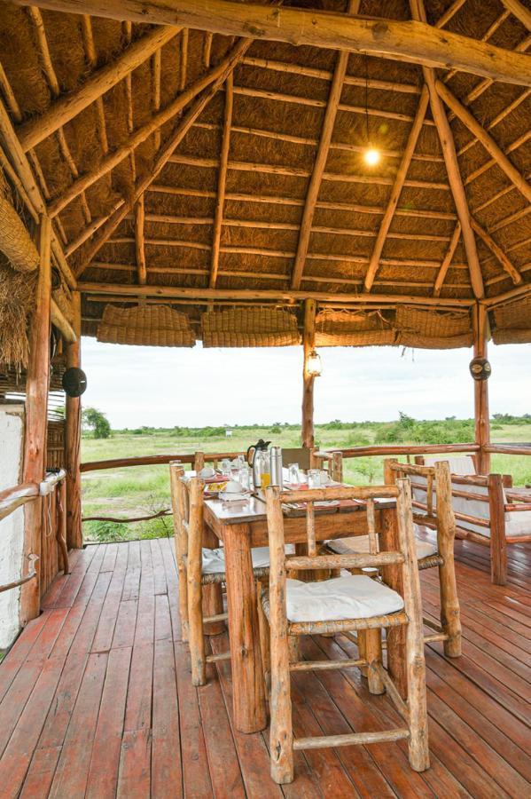 Kazinga Wilderness Safari Camp Hotel Касесе Екстериор снимка