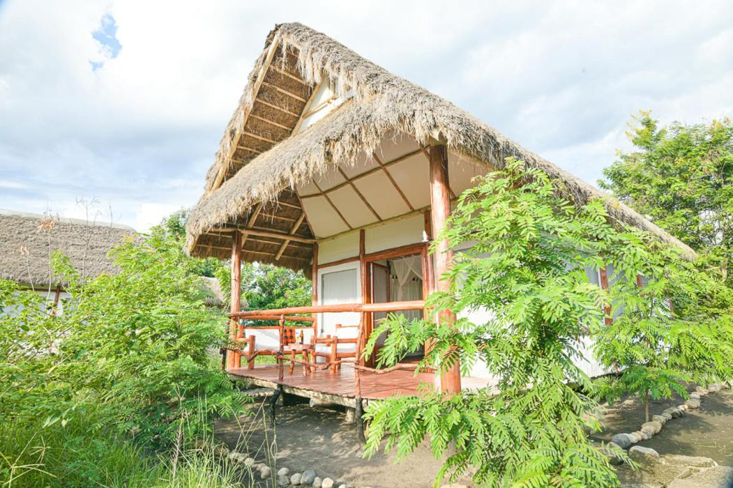 Kazinga Wilderness Safari Camp Hotel Касесе Екстериор снимка